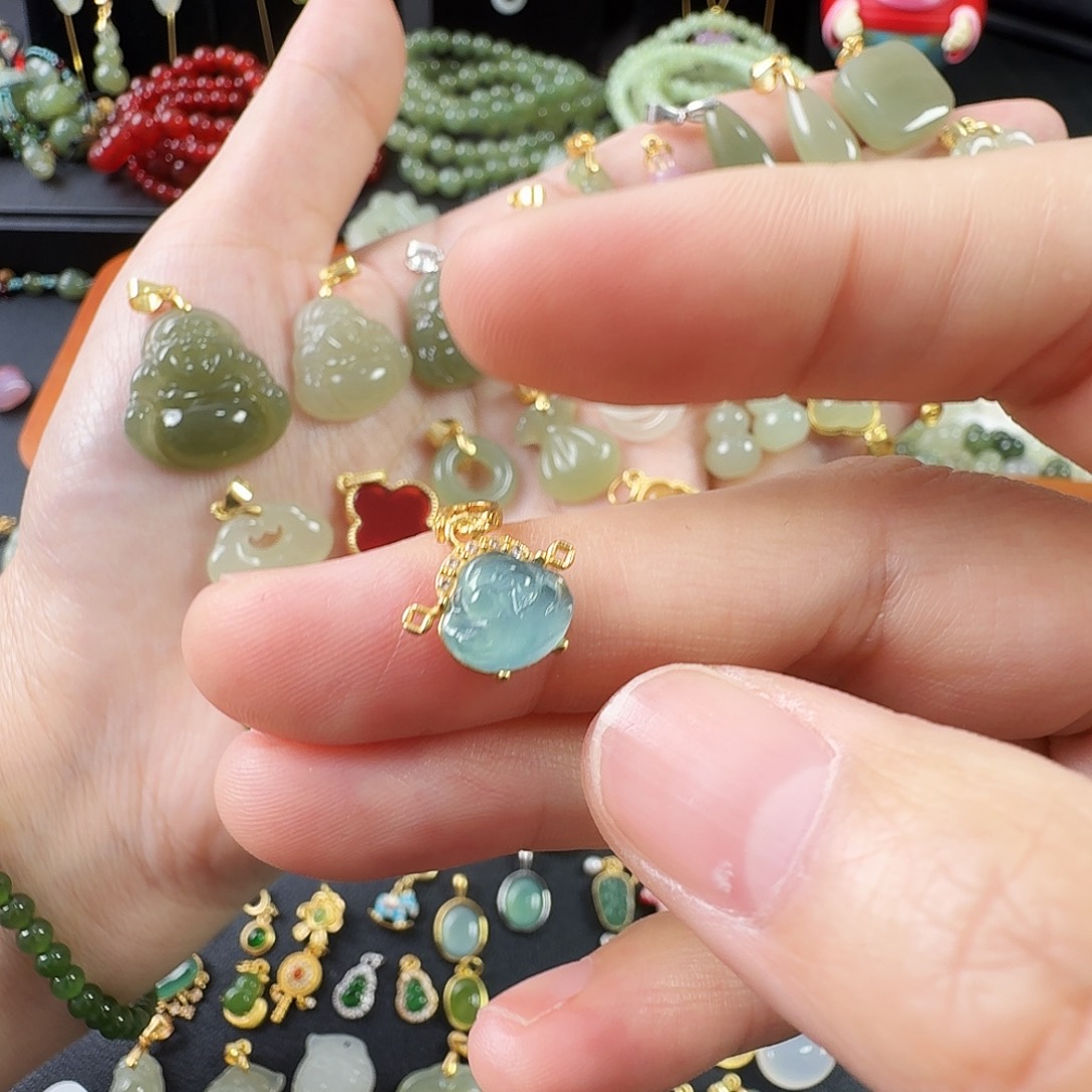 翡翠银S925镶嵌颈饰