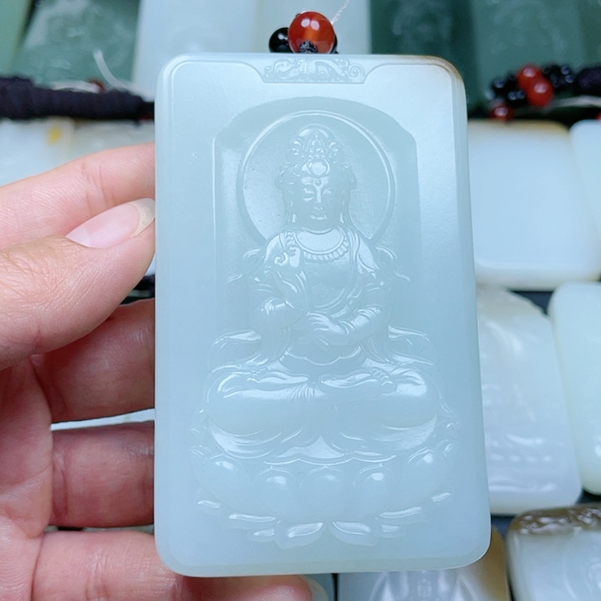 【闪购商品】和田玉未镶嵌颈饰一****人