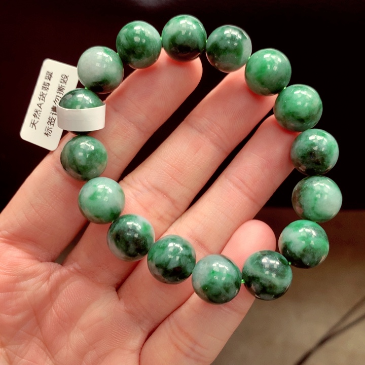 未镶嵌手链翡翠是