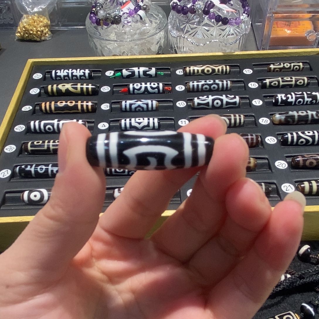 玛瑙/玉髓颈饰合金