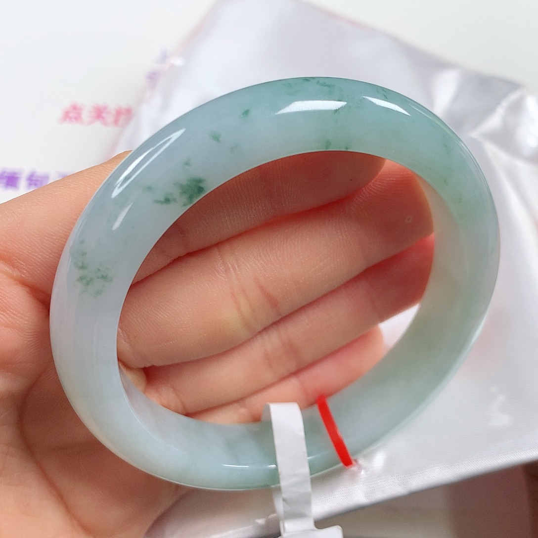 翡翠手镯未镶嵌 正圈①②⑨