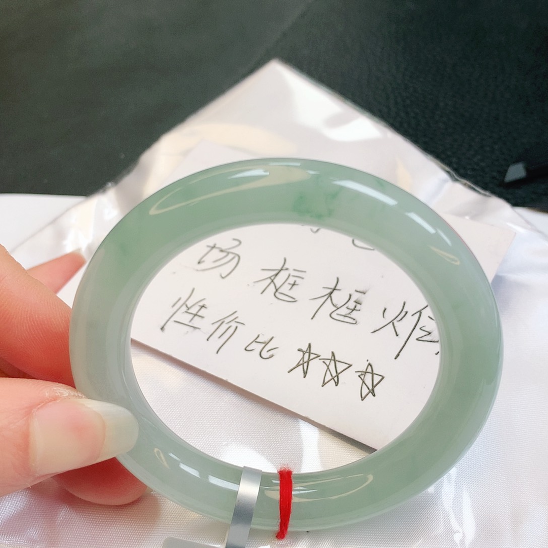 【闪购商品】翡翠手镯未镶嵌缅甸天然a货翡翠