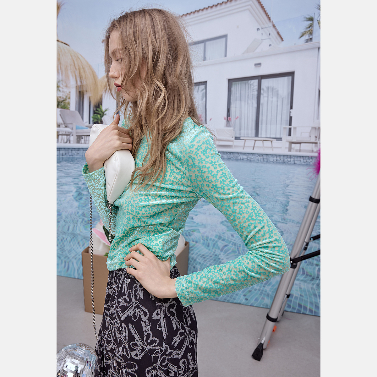 Juicy Couture橘滋网眼碎花植绒修身合体打底长袖T恤女