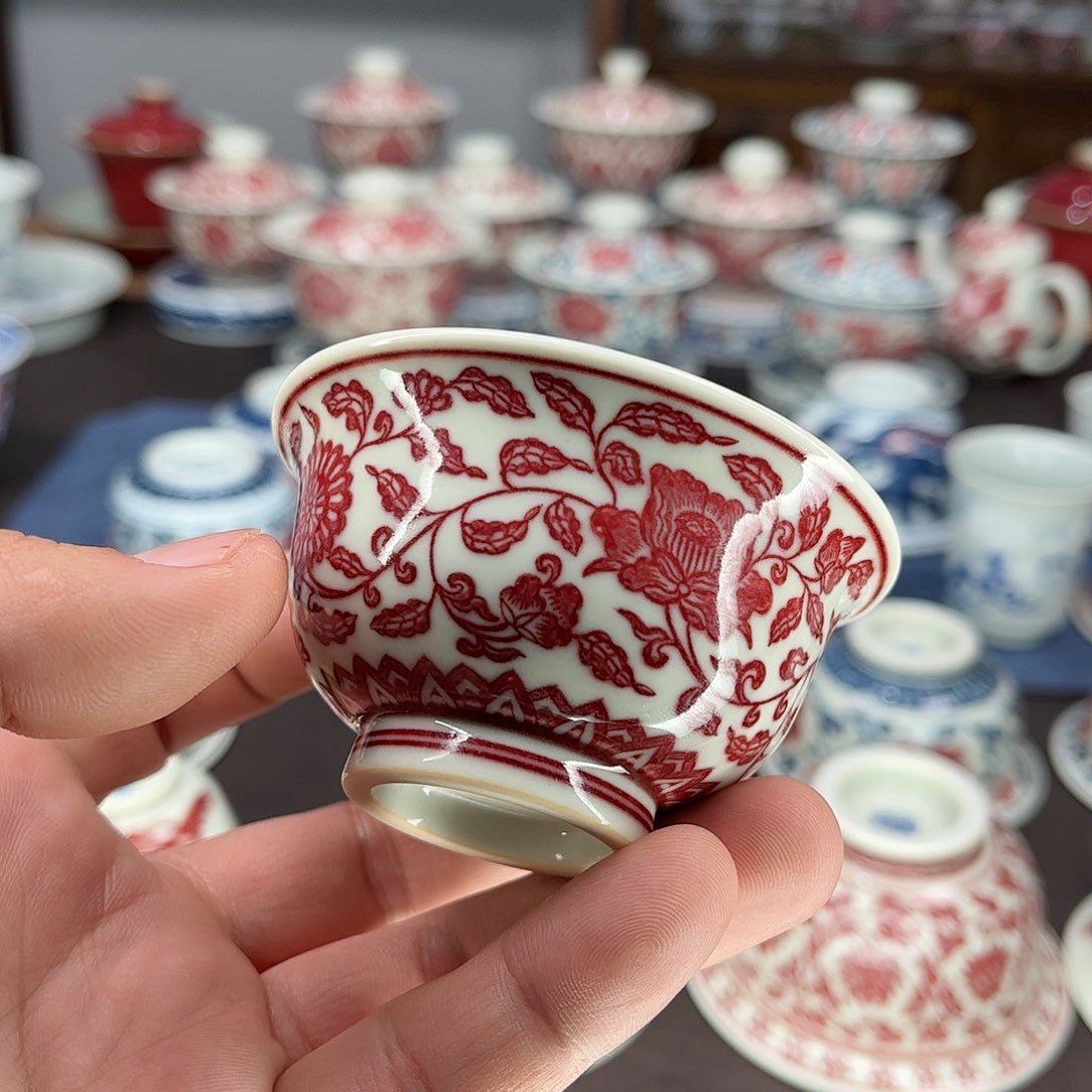 看**器景德镇陶瓷青花釉里红