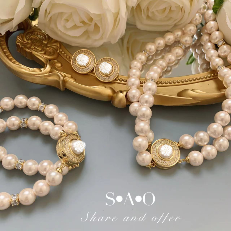 合金仿珍珠耳饰 QIU LI・优雅c家粉光双层磁吸盘耳钉 1h1872