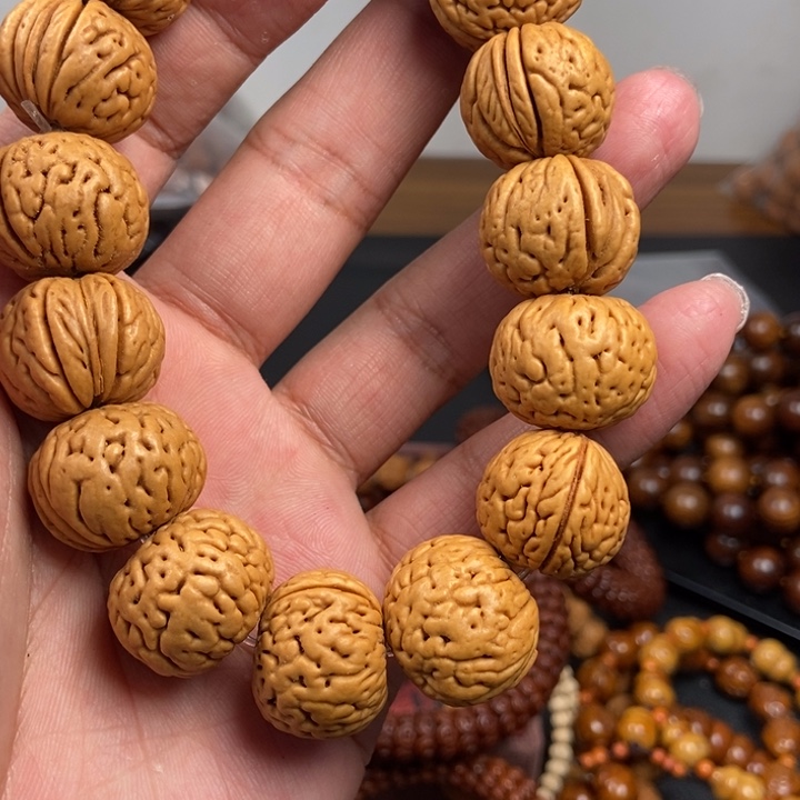 紫金鼠吊坠悲***渡今天的