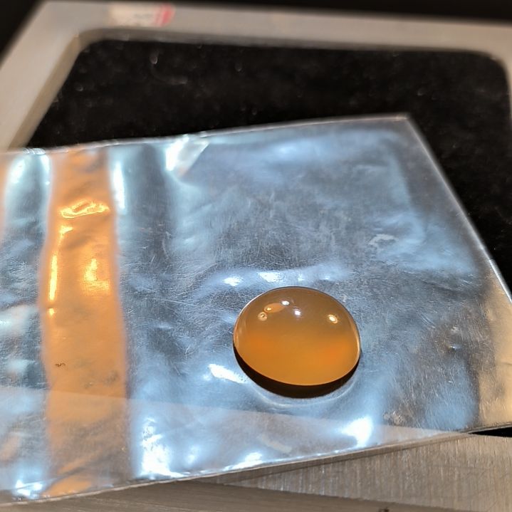 用***3石英岩玉未镶嵌戒面