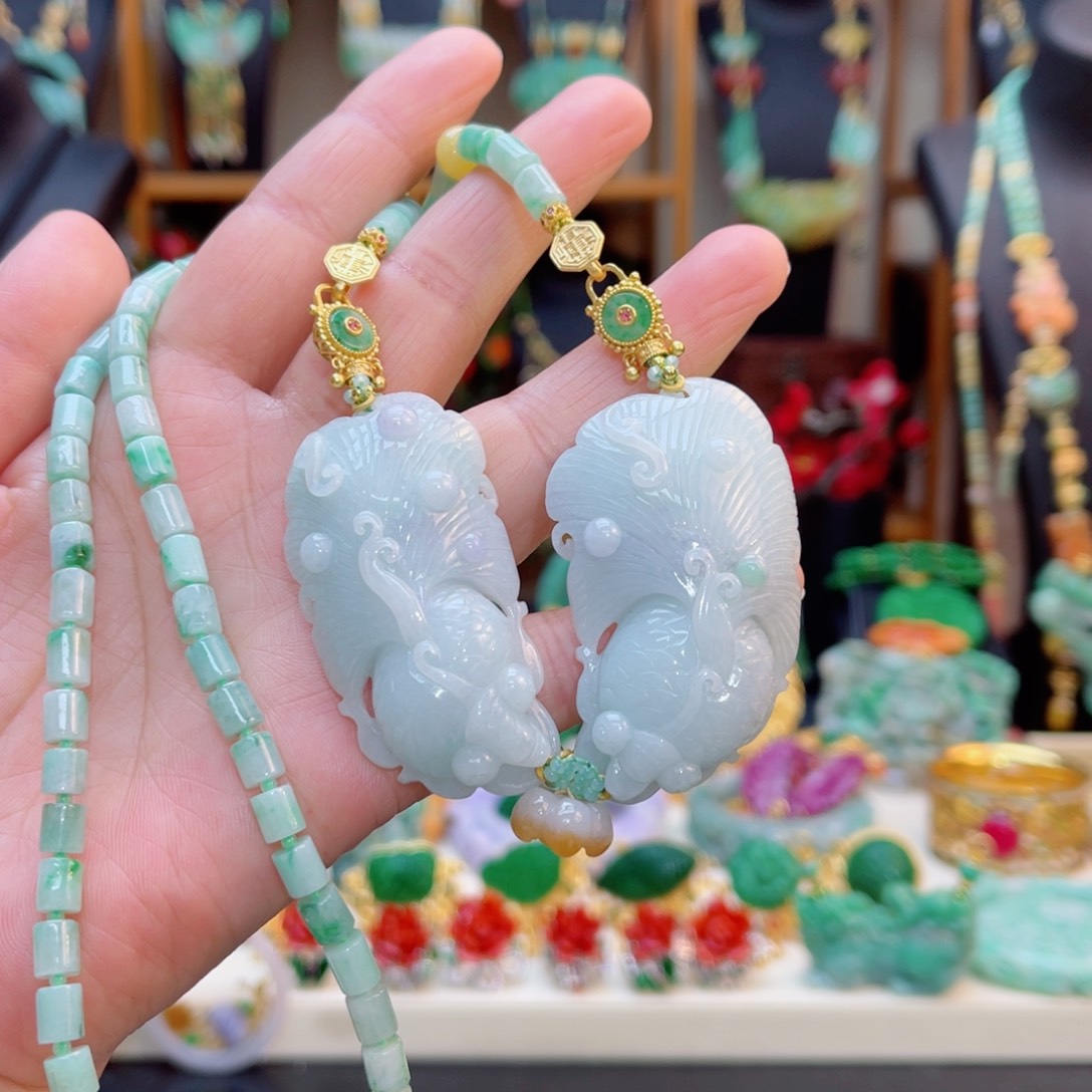 翡翠合金颈饰48小时鉴赏期