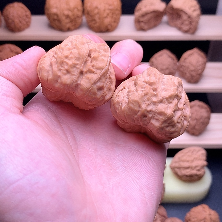 文玩核桃把件41全品肉蛙