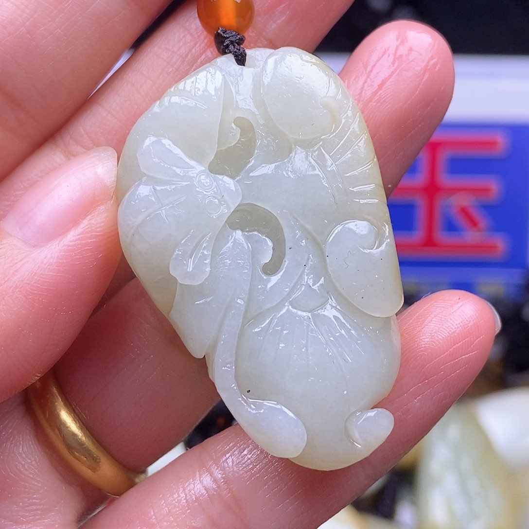 颈饰未镶嵌和田玉