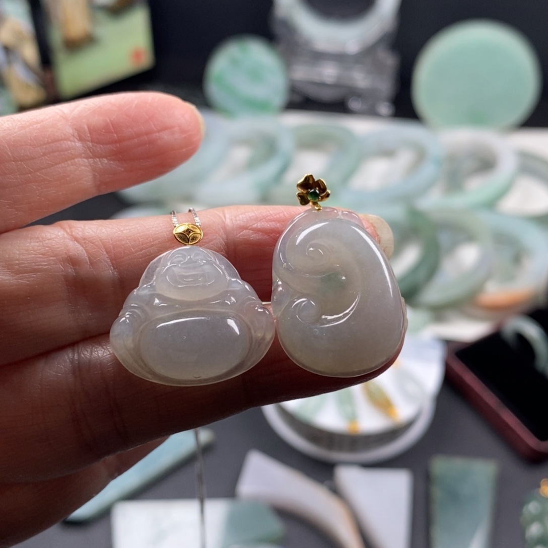 独***主翡翠未镶嵌颈饰翡翠