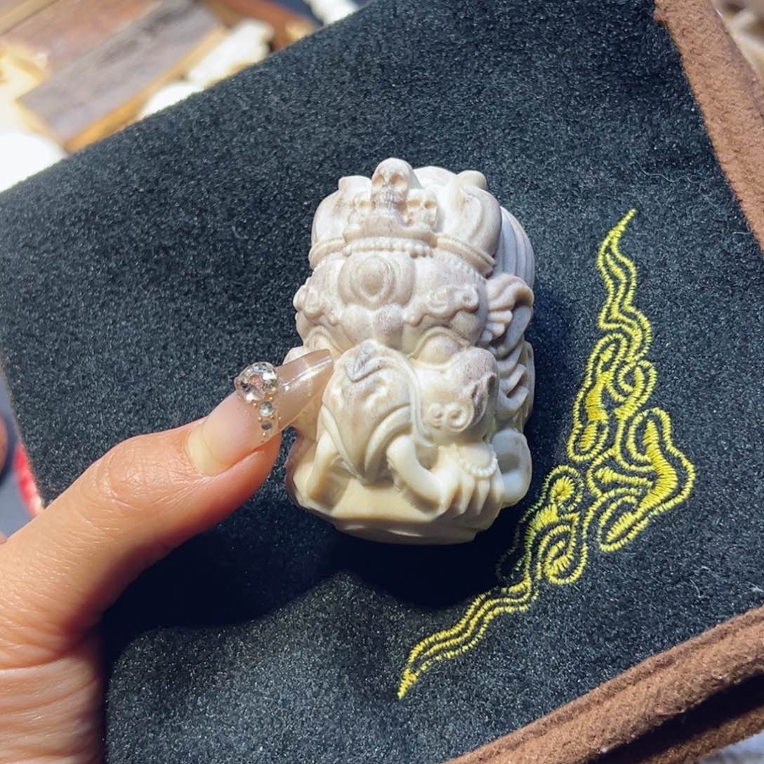 鹿骨把件鹿骨鹿角