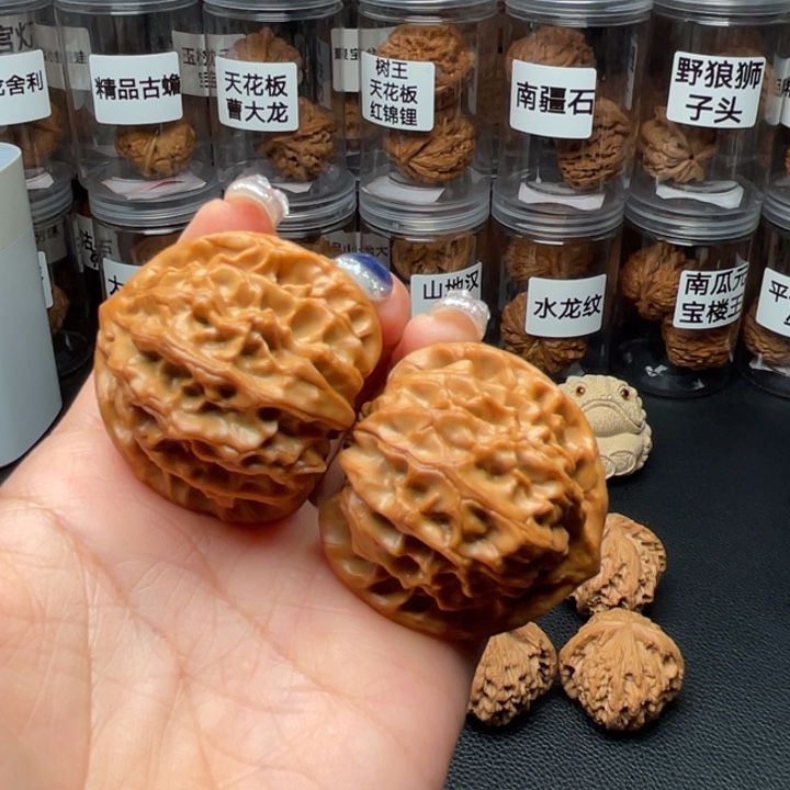 吊坠文玩核桃龙门涧38