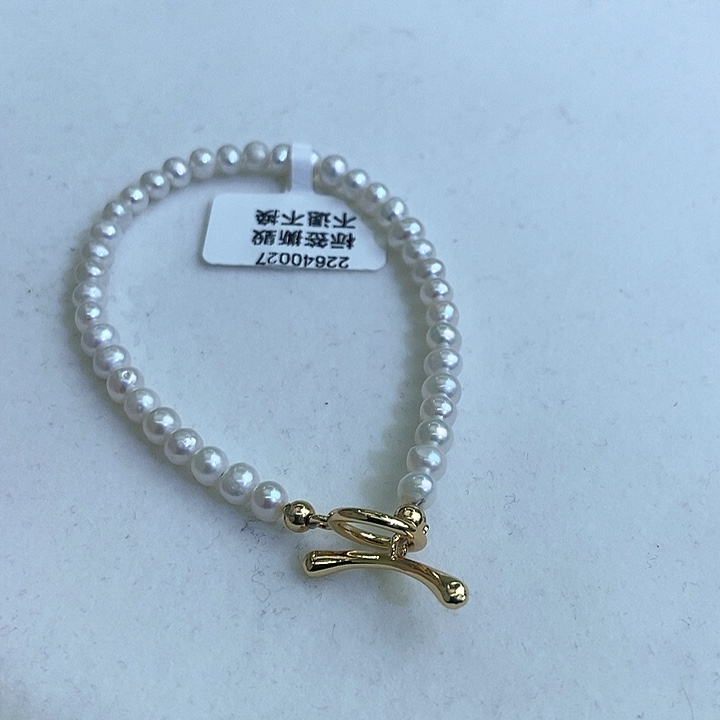 淡水珍珠颈饰未镶嵌