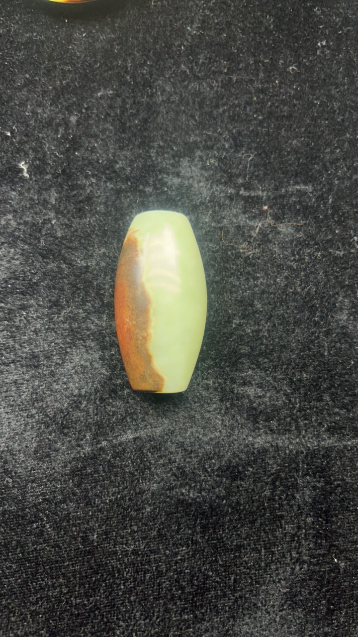 精品河磨玉挂件吊坠