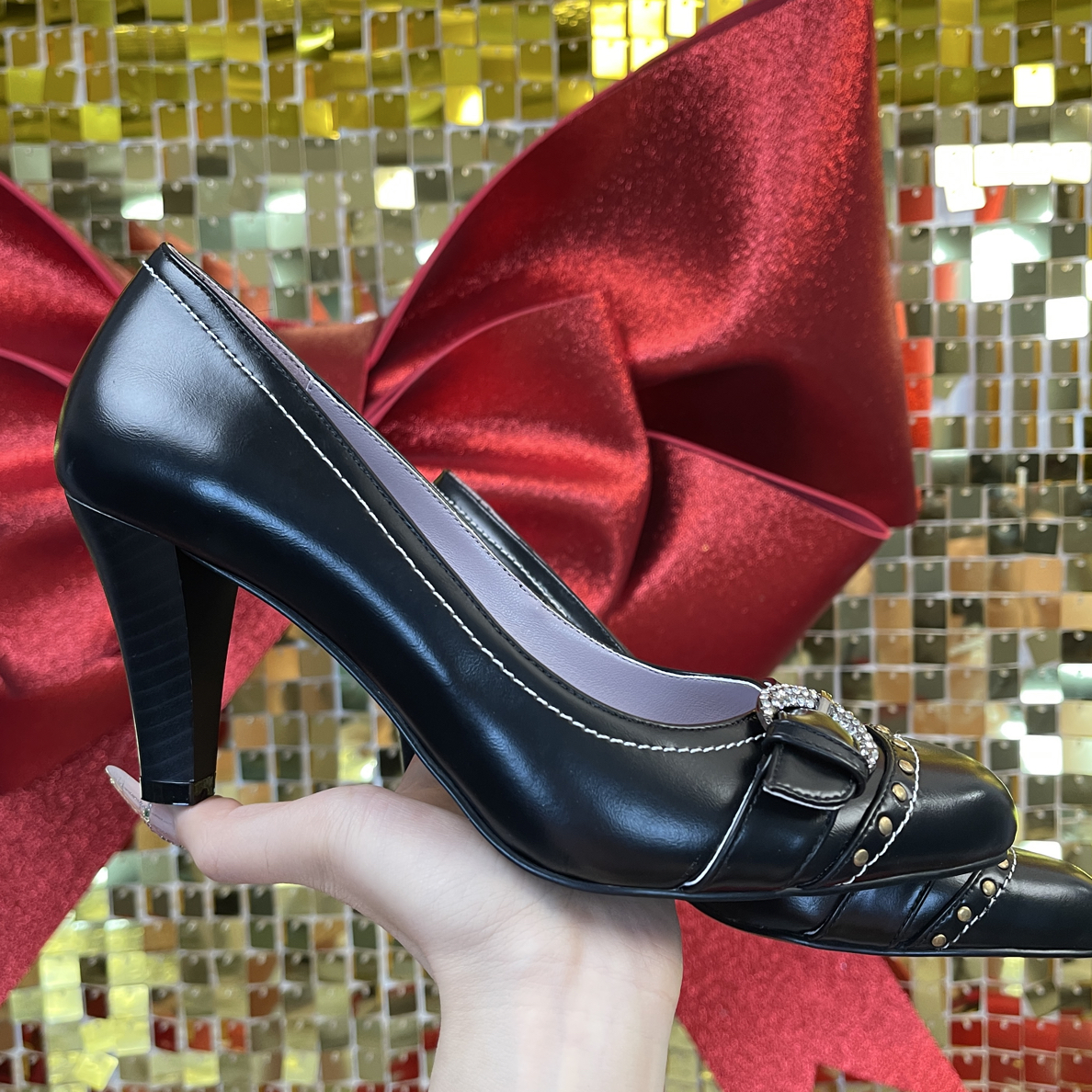 到返30元、月形钻扣低跟中古尖头鞋斯米兰女鞋小众单鞋高跟鞋