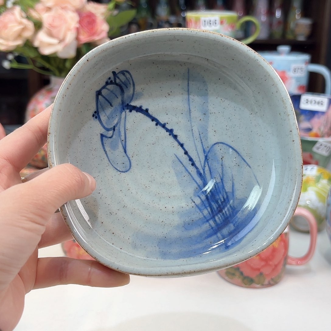 瓷片兔兔好dj k l k l k lv tu t