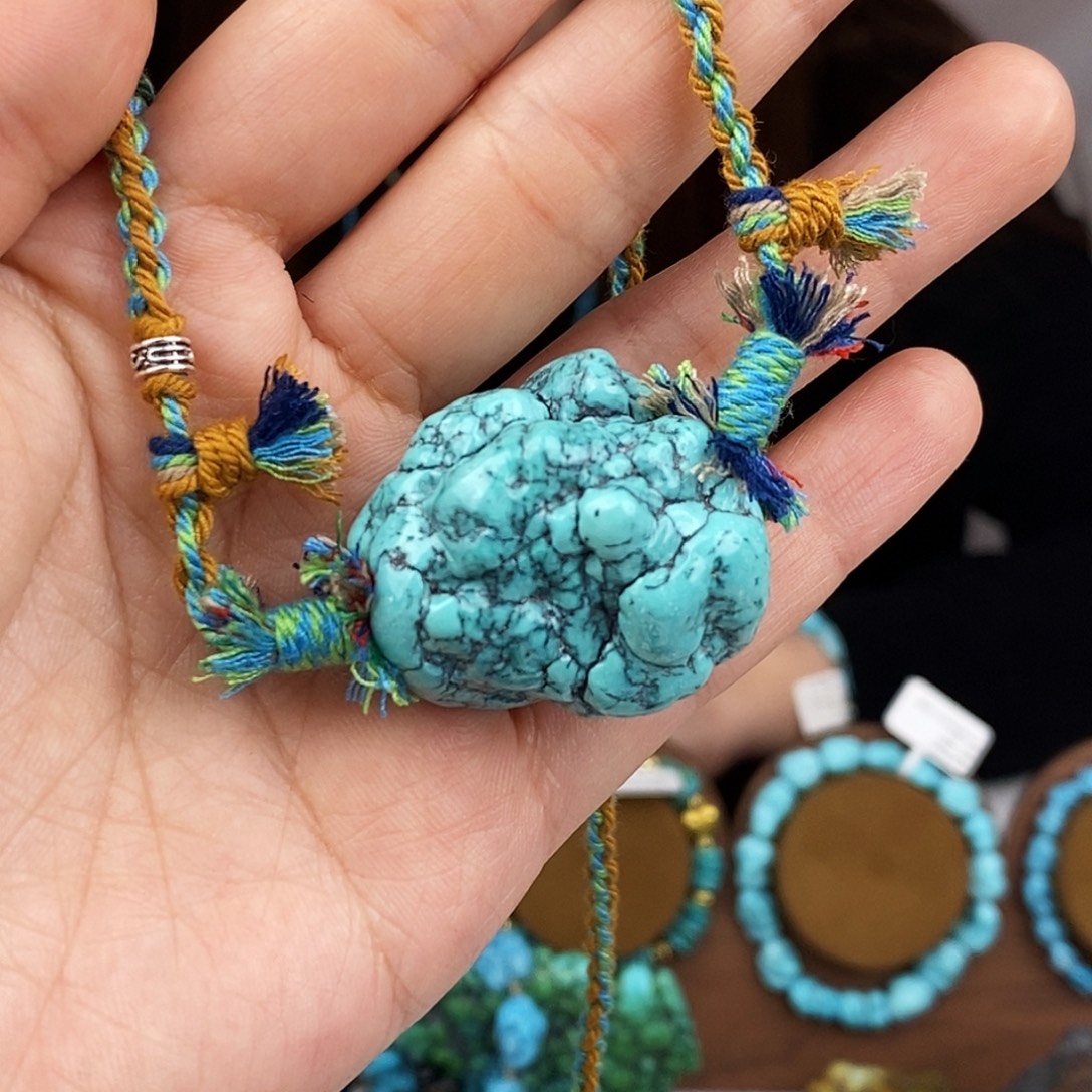 绿松石未镶嵌原矿