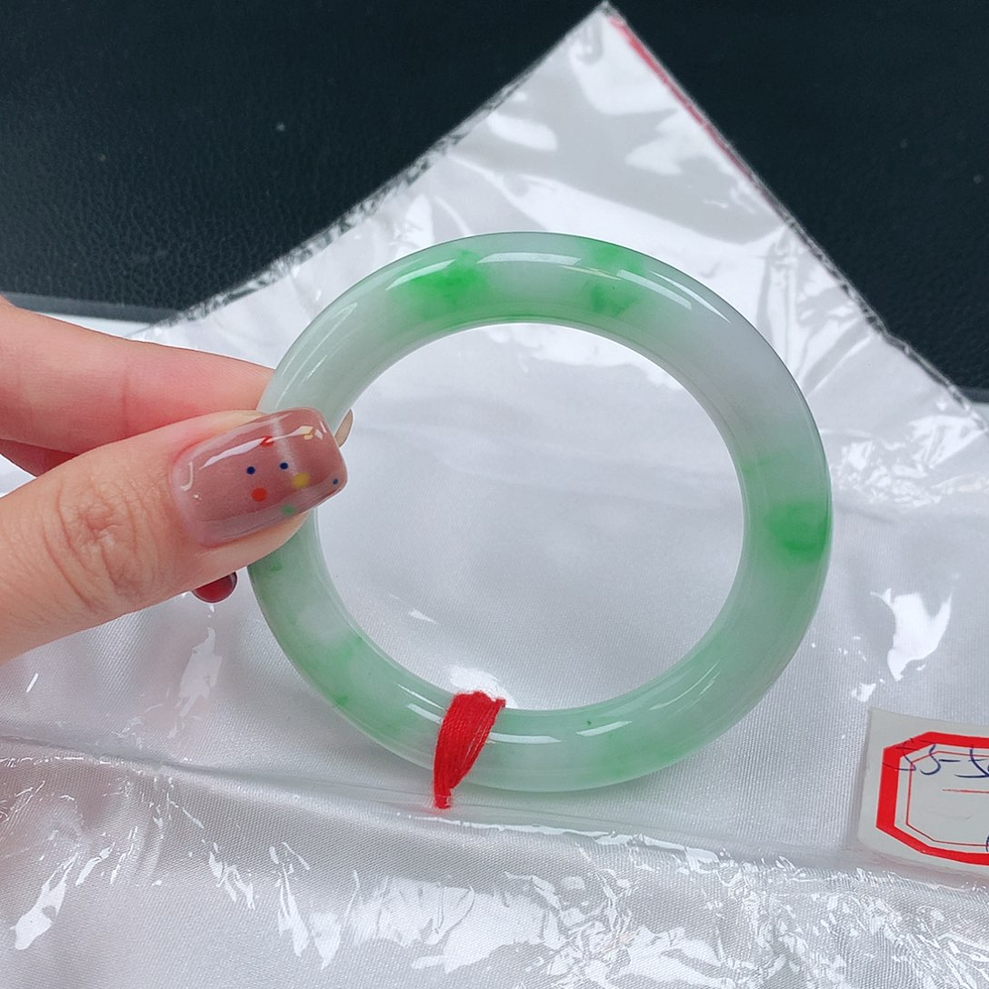 未镶嵌手镯翡翠108