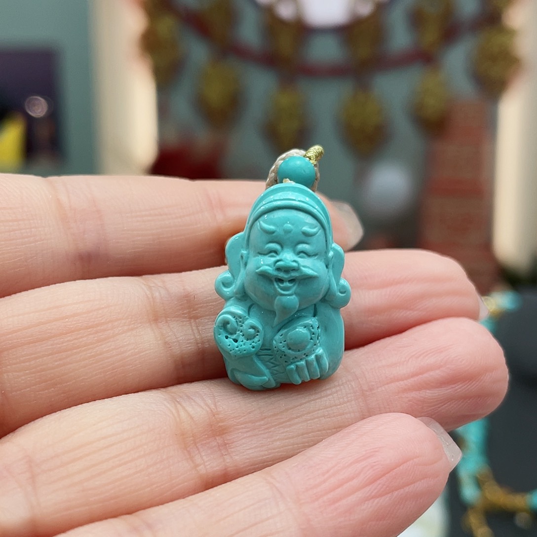 绿松石颈饰未镶嵌