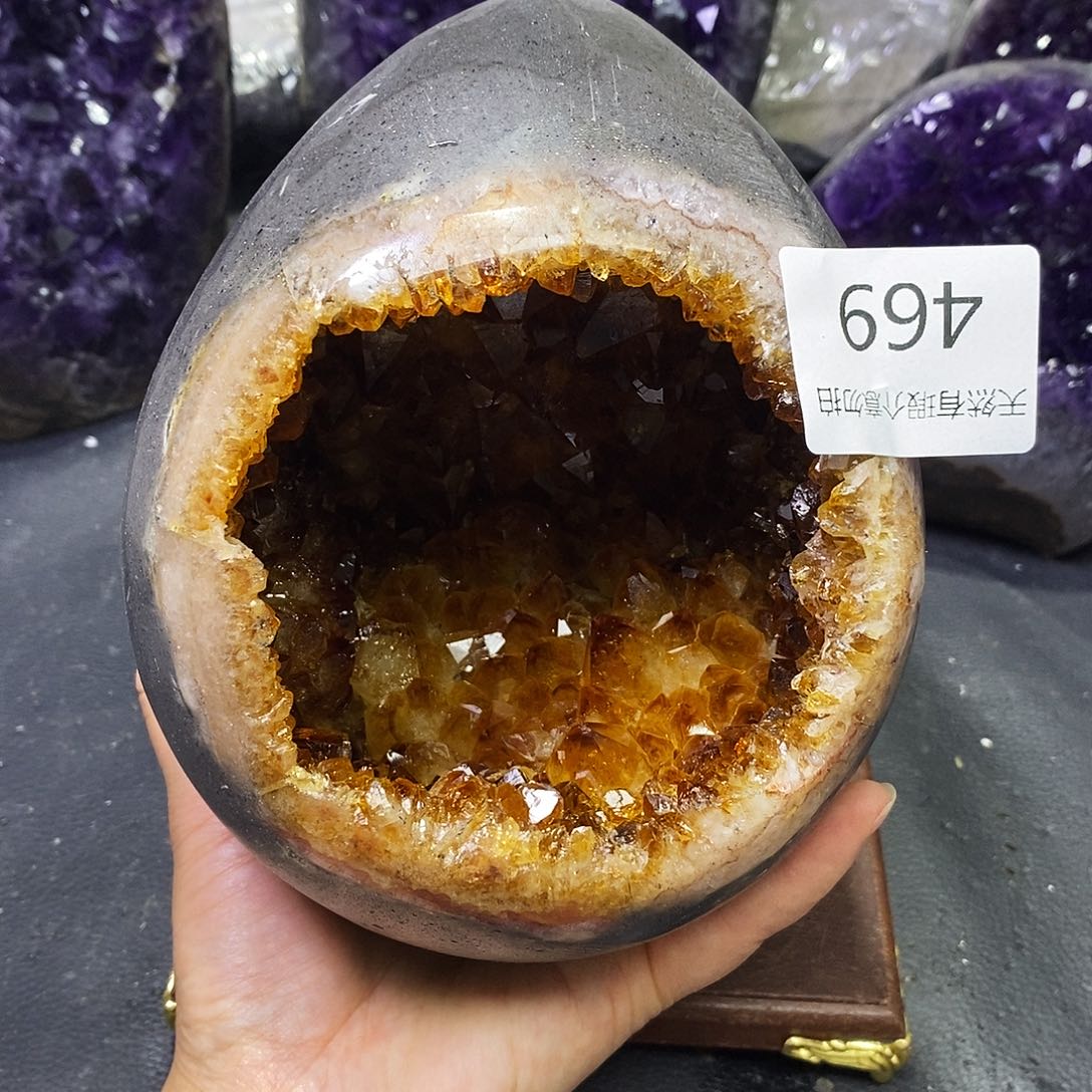 未镶嵌水晶大型摆件（非配饰）