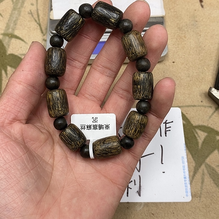 沉香香囊沉香虫漏