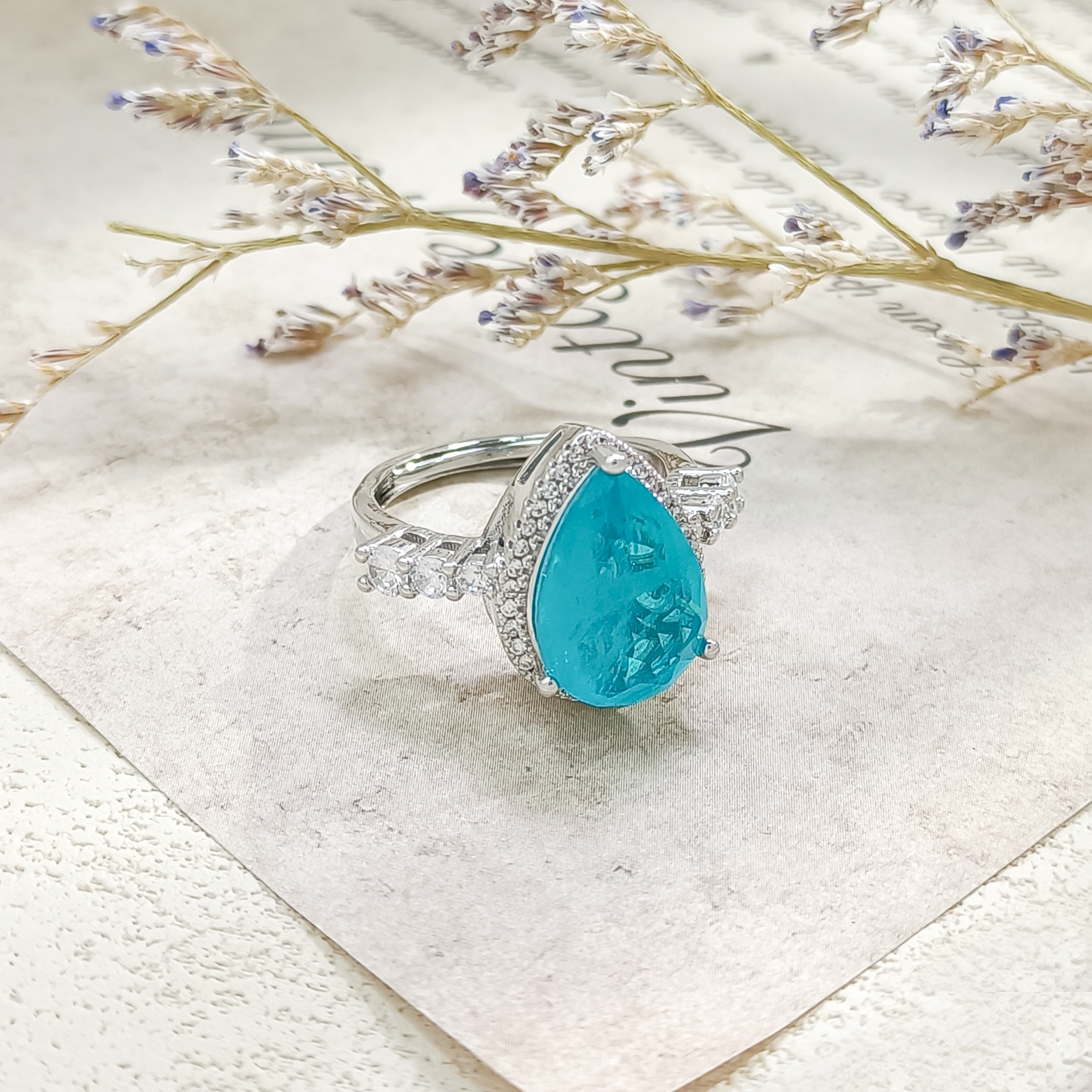 铜合金合成锆石戒指 WKLQ-009013【清波溢彩】戒指轻奢精致简约