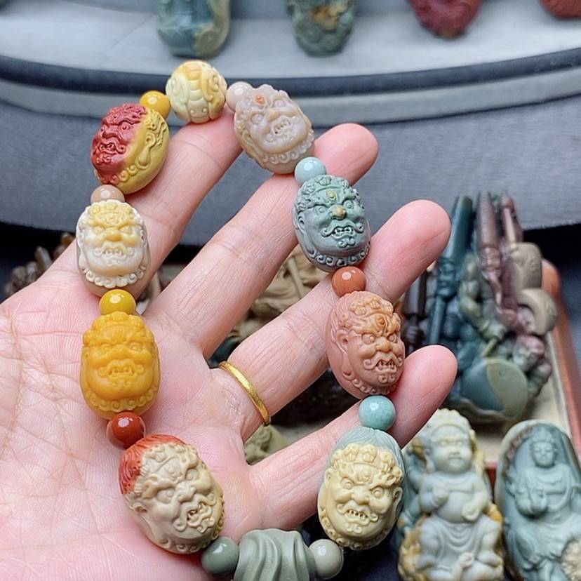 【闪购商品】定制石英质玉吊坠未镶嵌