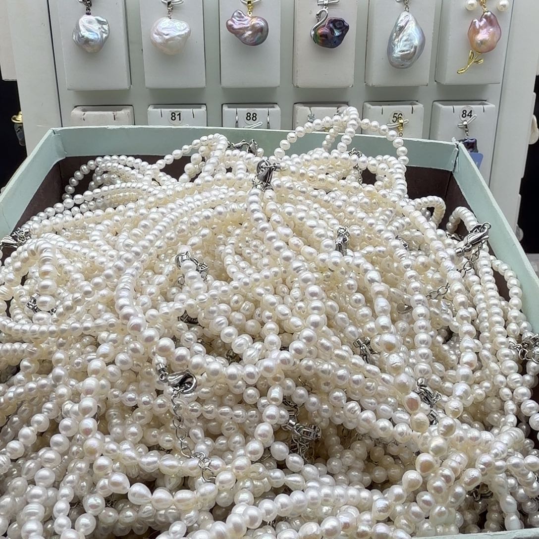 合金颈饰淡水珍珠