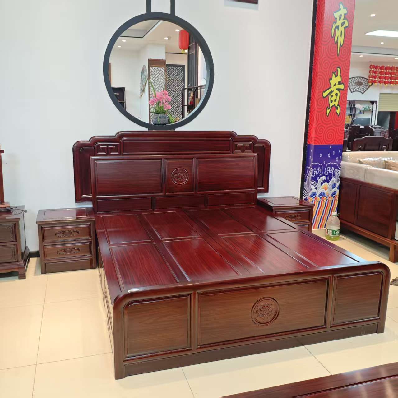 酸枝木 1.8m国色天香大床尺寸：1.8m*2m