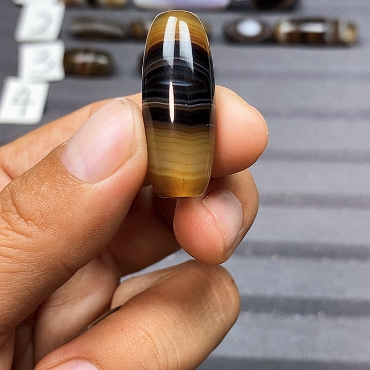 .***1玛瑙/玉髓合金珠宝半成品