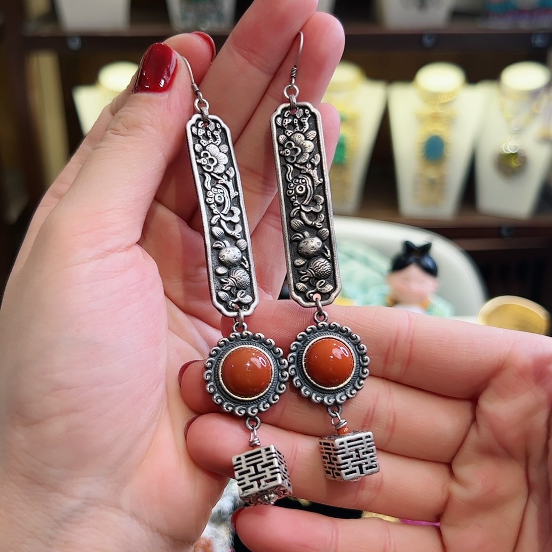 玛瑙/玉髓耳钉未镶嵌耳环