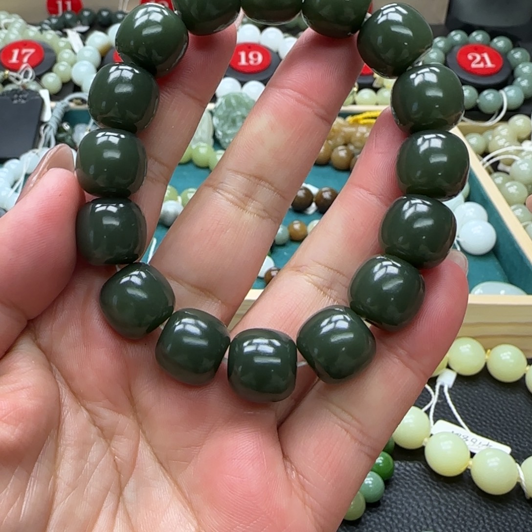 和田玉未镶嵌手链14