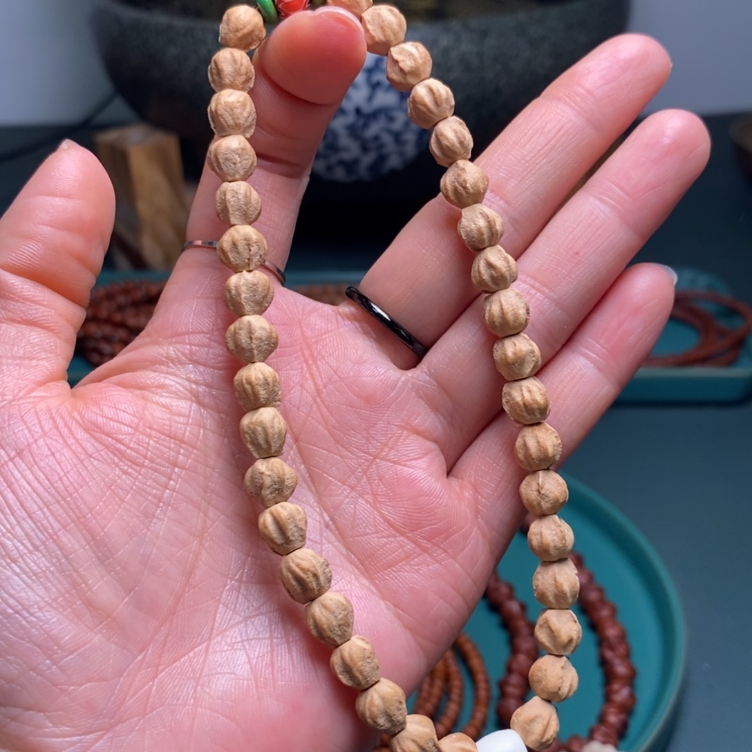 吊坠柏香籽/百香籽137.7莲花