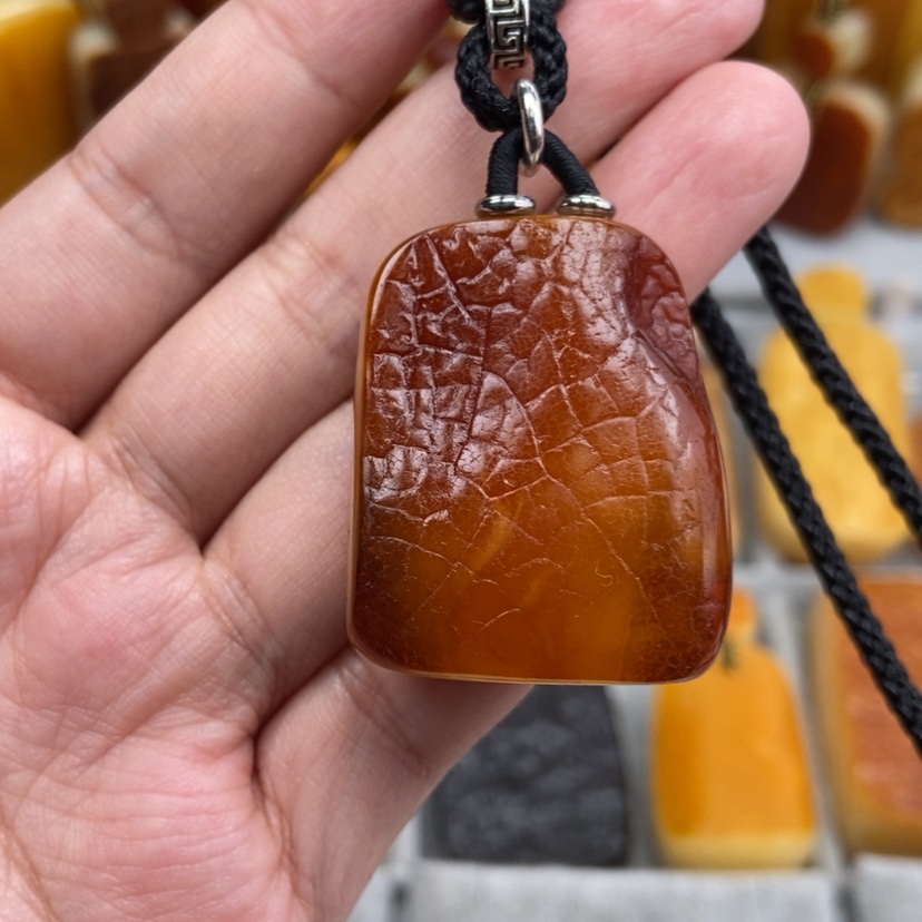 【闪购商品】琥珀珠宝奇石未镶嵌