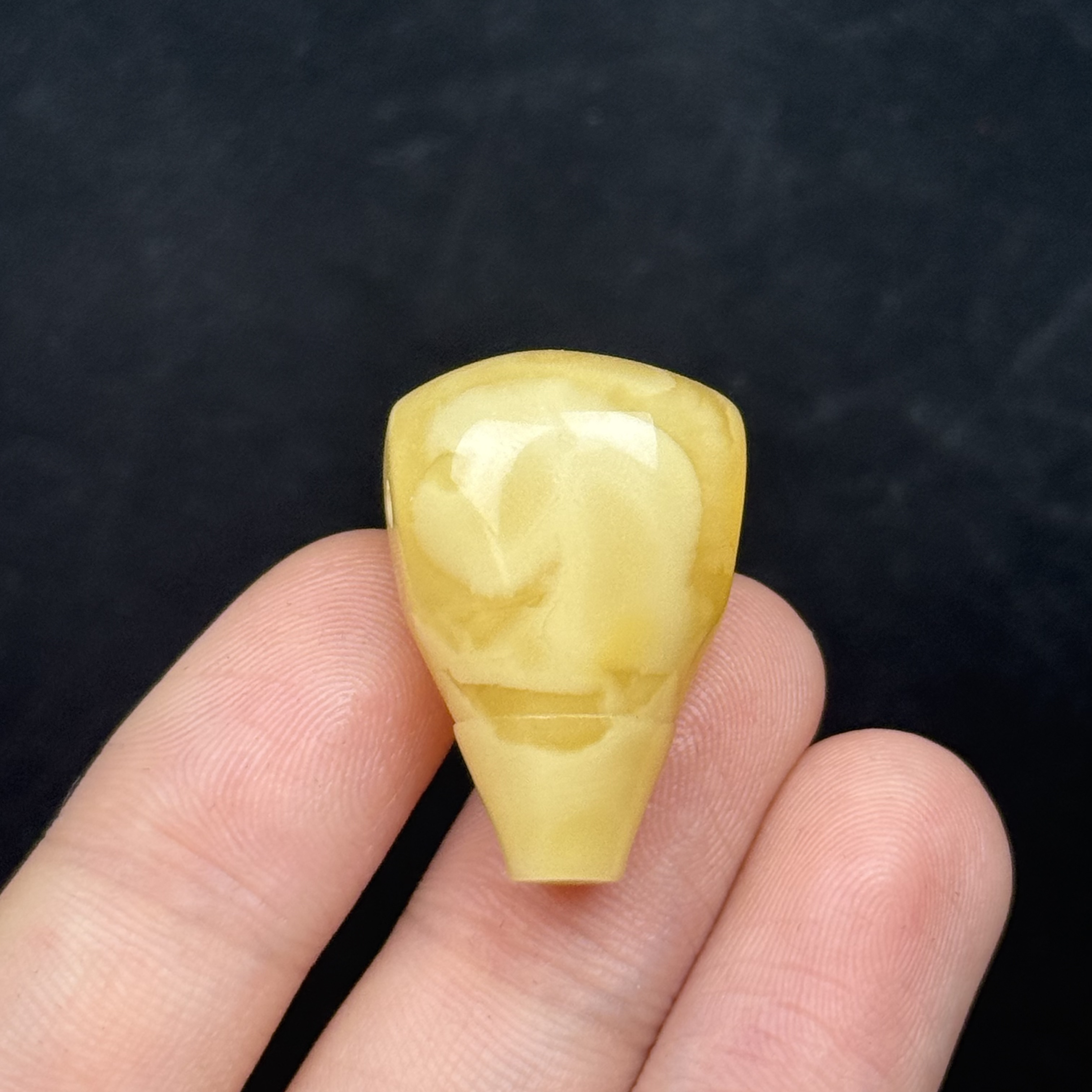 Z7119天然原矿蜜蜡 鸡油黄满蜡三通 18.4*27.5mm支持复检假一罚十