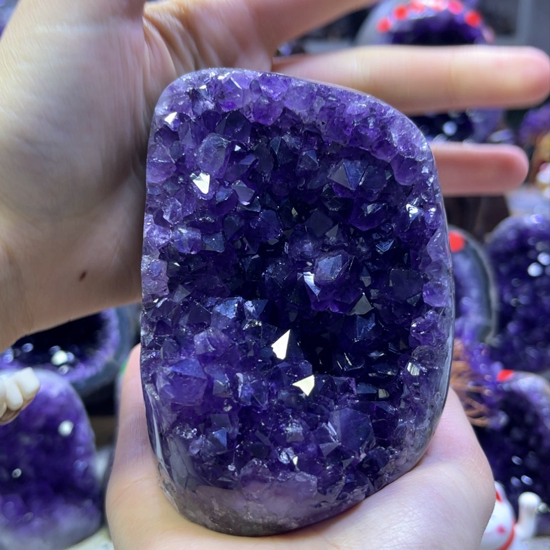 紫晶摆件未镶嵌紫水晶