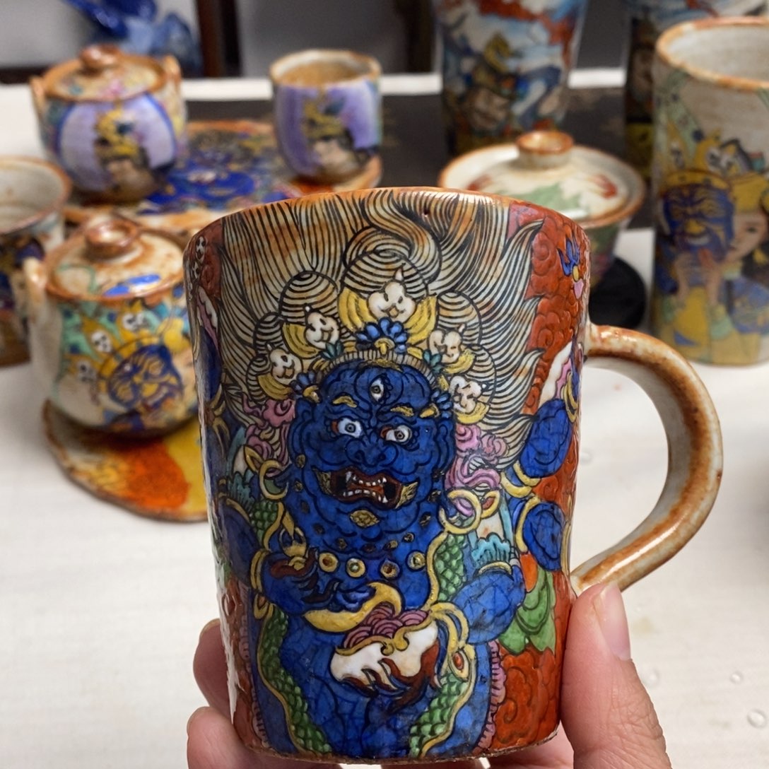 手工手绘六臂大黑天马克杯