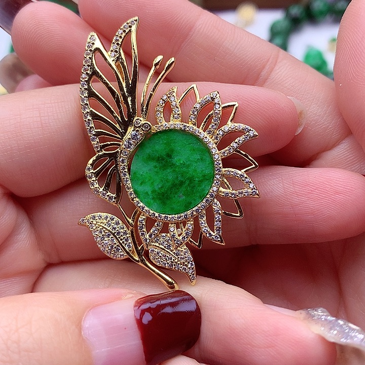 翡翠颈饰银S925镶嵌翡翠