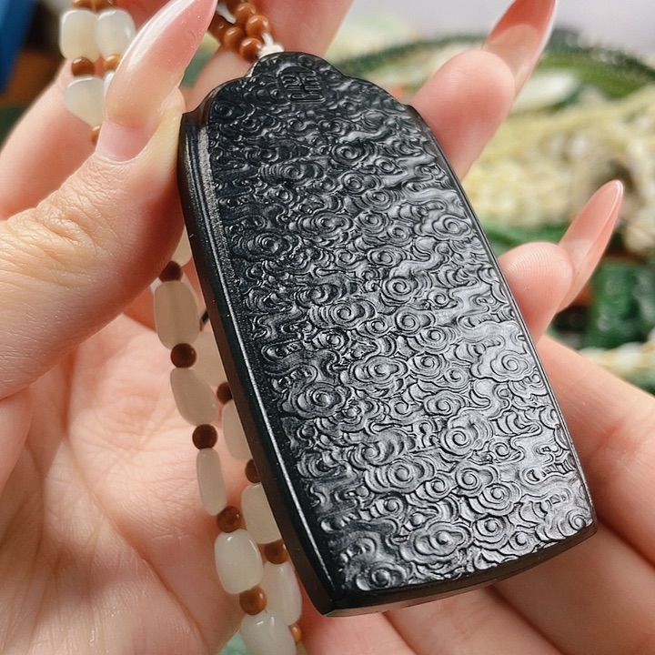 未镶嵌和田玉挂件