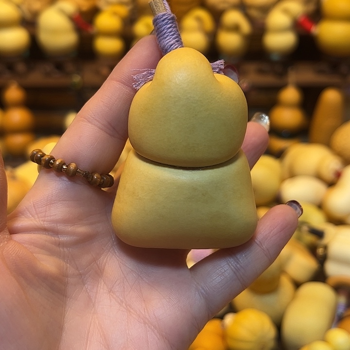 雪***珊大叶紫檀（黑酸枝木类）