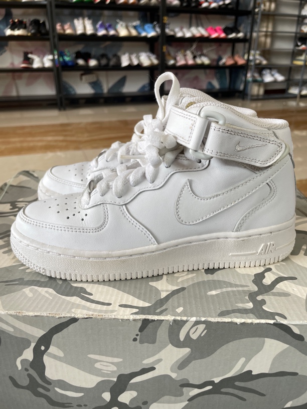 95新 maje 码数偏小 35.5码220/Air Force1空军一号板鞋 