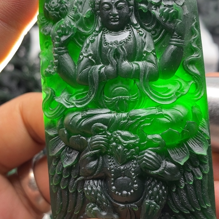 定制翡翠未镶嵌天然翡翠A货观音