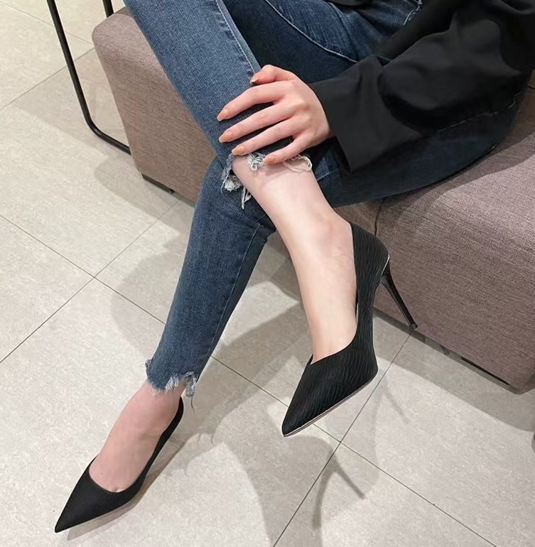 500-699春秋女跟鞋高跟鞋网红气质百搭尖头法式时尚细跟舒适性感