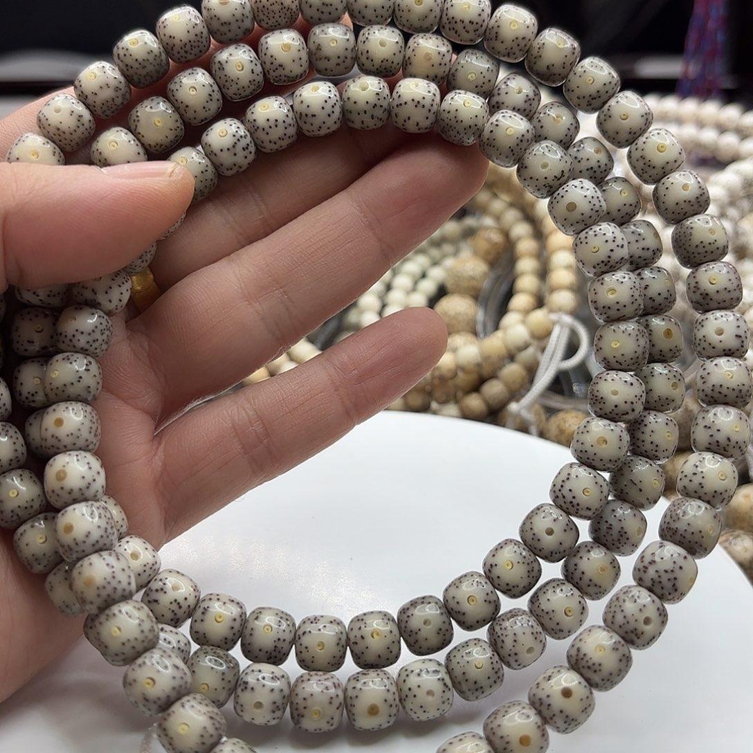 ****.手串星月菩提98灰冰果冻大留白