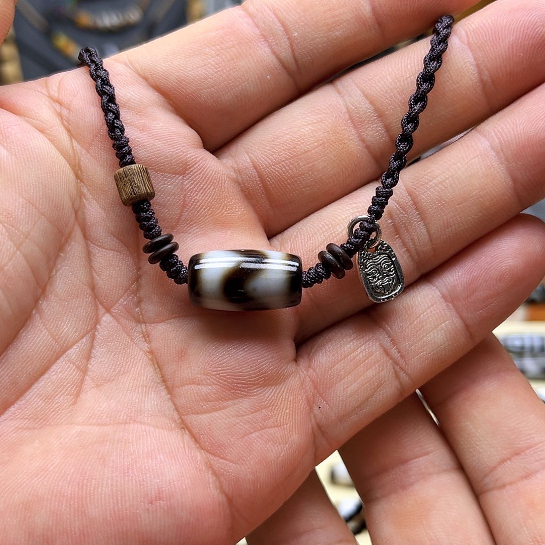 玛瑙/玉髓颈饰吊坠未镶嵌