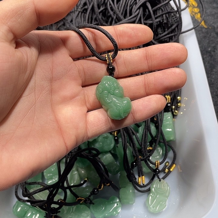 幸***神黑曜岩合金颈饰东陵玉