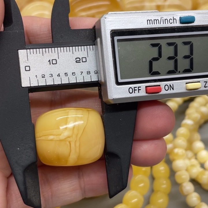 琥珀未镶嵌裸石蜜蜡