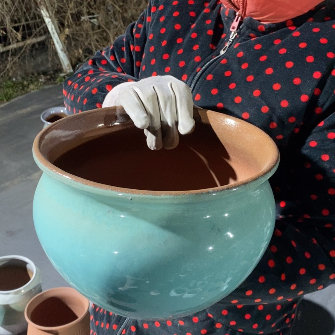 红陶口25高18～～～