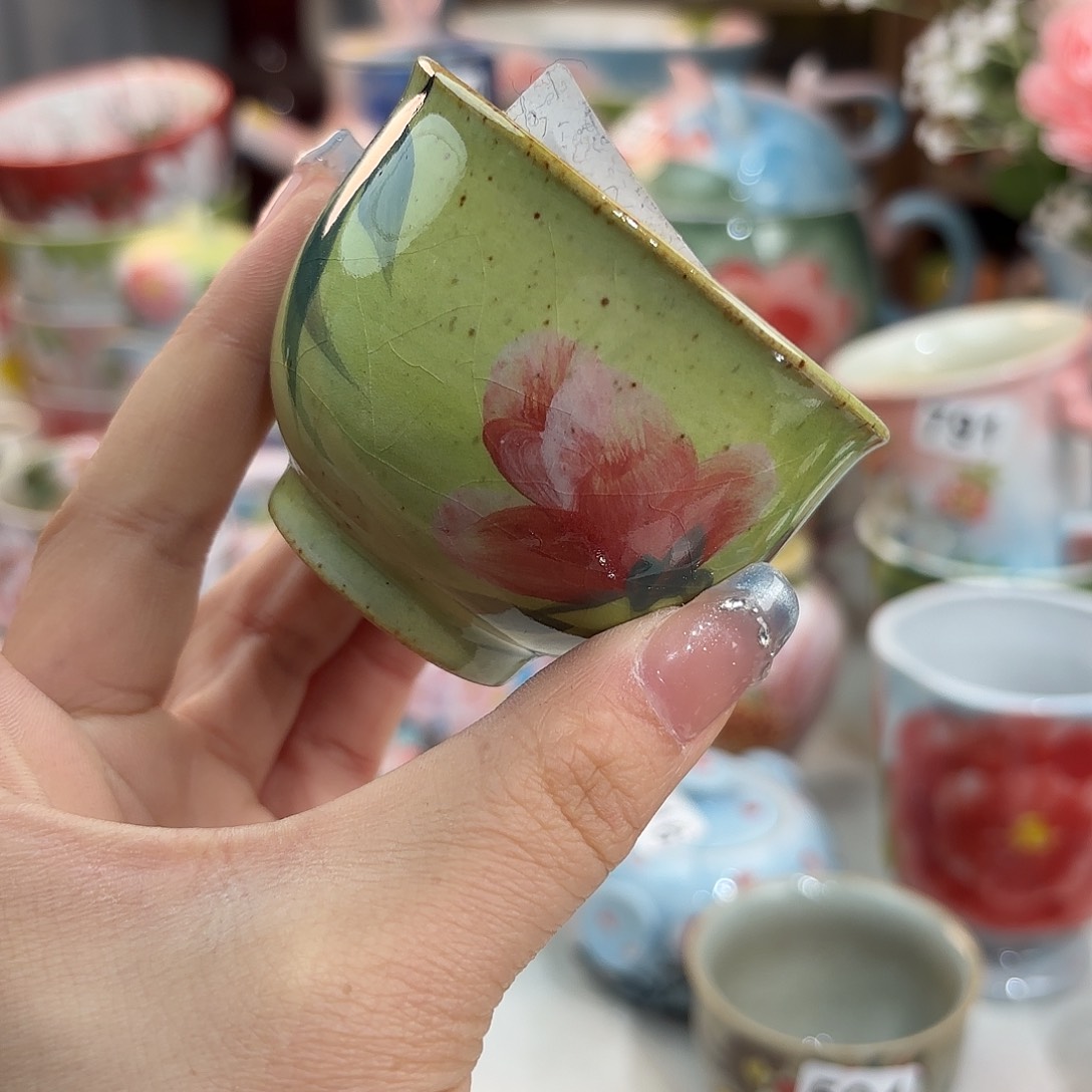 瓷片这样你可以看到他了哈